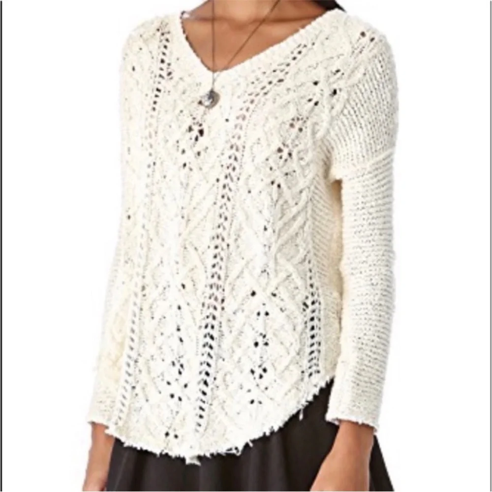Free People Cross My Heart Knit Pull Over - Picture 3 of 12